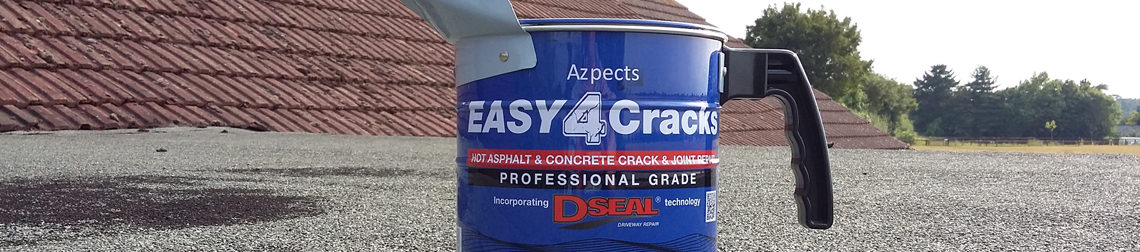 EASY4Cracks on a flat bitumen roof