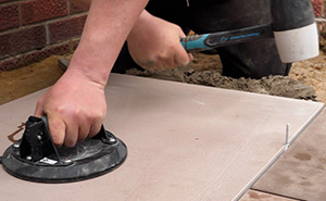 EASYTileAlign - Bed the tile
